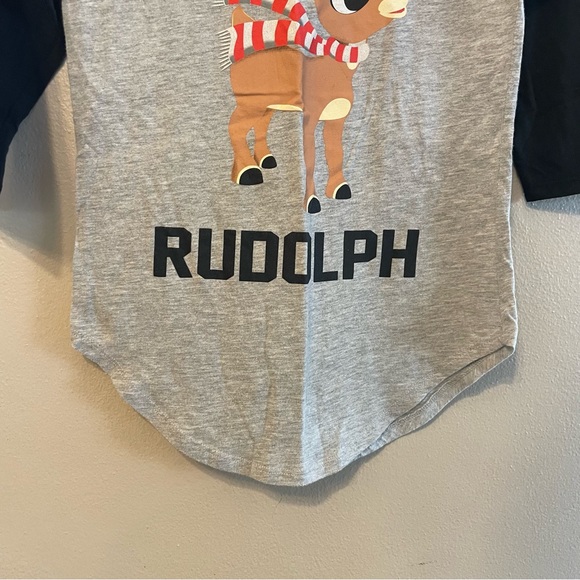 Team Rudolph the Red-Nosed Reindeer Tee Juniors size M 7/9 - Picture 6 of 8